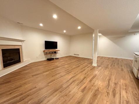 53 Woodlake Trail Mount Vernon OH 43050
