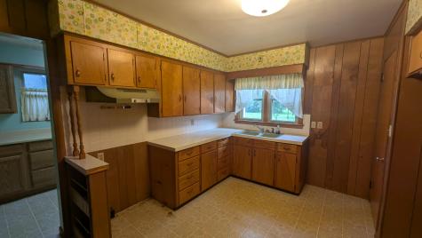 708 Fairview Avenue Galion OH 44833