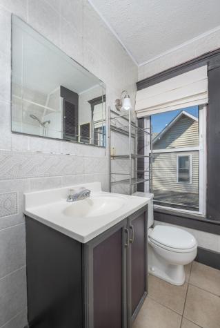 907 W High Street Mount Vernon OH 43050