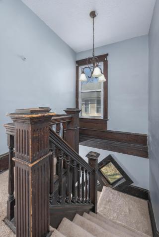 907 W High Street Mount Vernon OH 43050