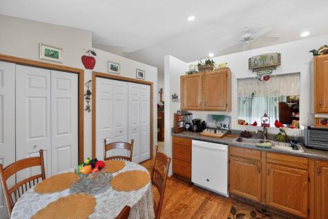 3658 Apple Valley Drive Howard OH 43028