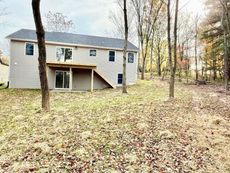 703 Greenbriar Circle Howard OH 43028