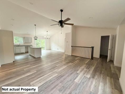 703 Greenbriar Circle Howard OH 43028
