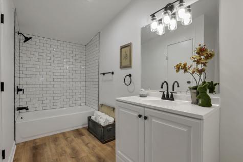 13303 Douglas Lane Road Centerburg OH 43011