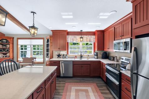 782 Crestrose Drive Howard OH 43028