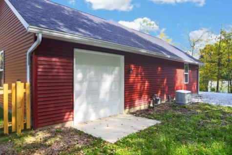 782 Crestrose Drive Howard OH 43028