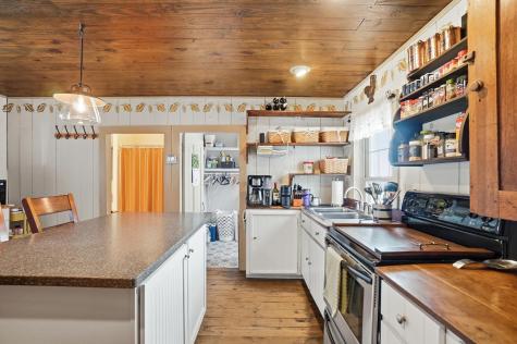 9171 Sparta Road Fredericktown OH 43019