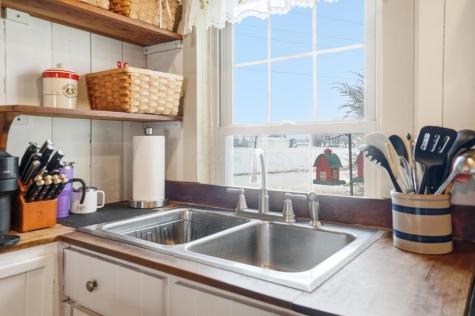 9171 Sparta Road Fredericktown OH 43019