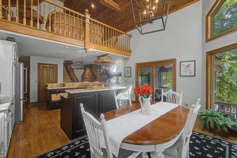 637 King Beach Drive Howard OH 43028