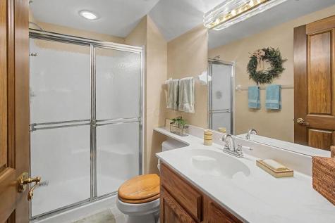 637 King Beach Drive Howard OH 43028