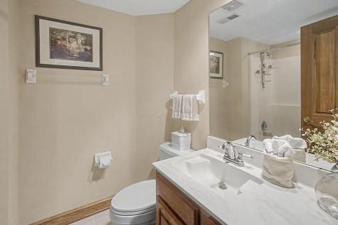 637 King Beach Drive Howard OH 43028