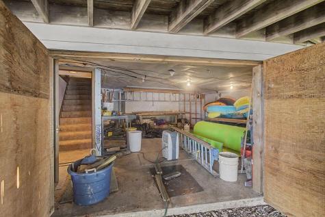 637 King Beach Drive Howard OH 43028