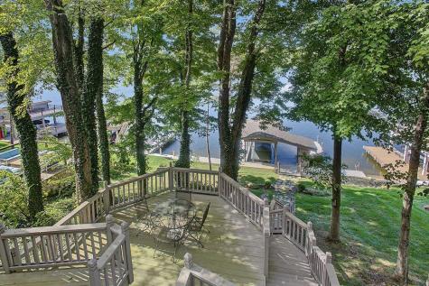 637 King Beach Drive Howard OH 43028