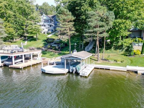 637 King Beach Drive Howard OH 43028