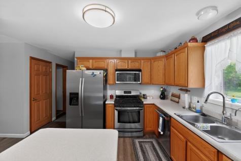 453 Greenlawn Drive Howard OH 43028