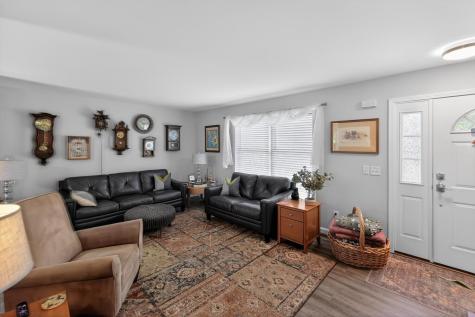 453 Greenlawn Drive Howard OH 43028