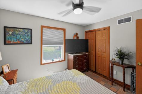 453 Greenlawn Drive Howard OH 43028