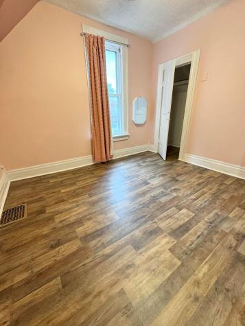 518 E Hamtramck Street Mount Vernon OH 43050