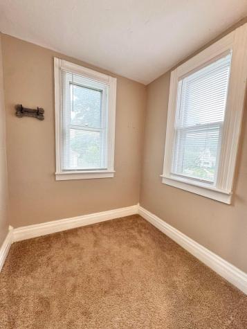 518 E Hamtramck Street Mount Vernon OH 43050
