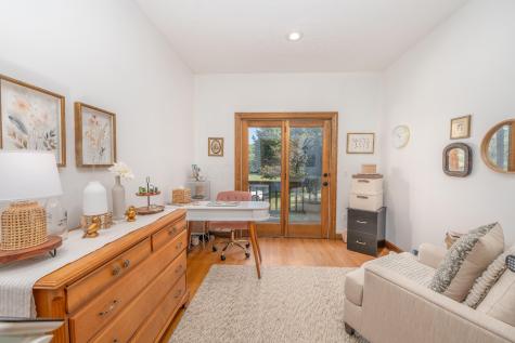 21311 Coshocton Road Howard OH 43028