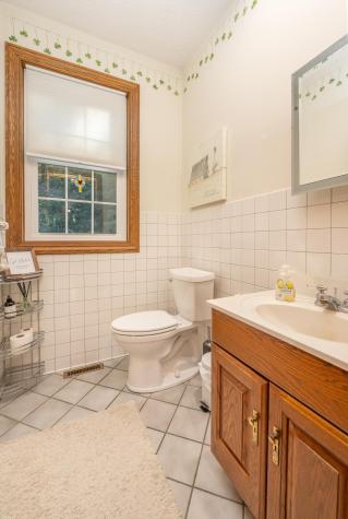 21311 Coshocton Road Howard OH 43028