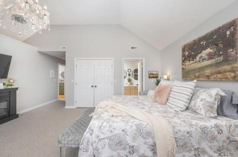 21311 Coshocton Road Howard OH 43028