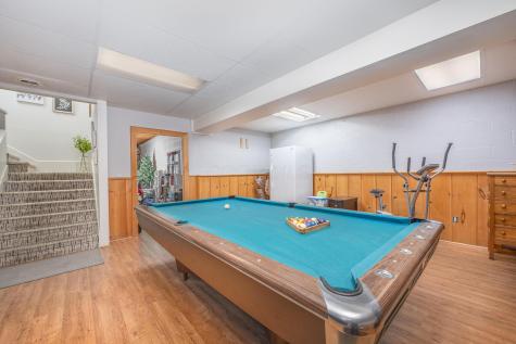 21311 Coshocton Road Howard OH 43028