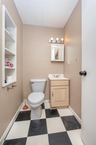 21311 Coshocton Road Howard OH 43028