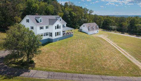 21311 Coshocton Road Howard OH 43028