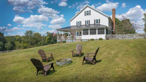 21311 Coshocton Road Howard OH 43028