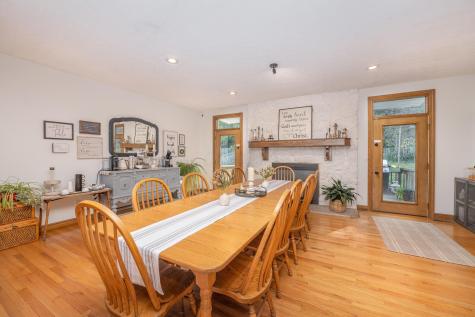 21311 Coshocton Road Howard OH 43028