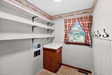 13399 Old Mansfield Road Mount Vernon OH 43050