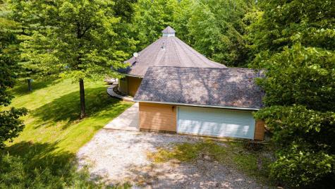516 Mcintosh Drive Howard OH 43028