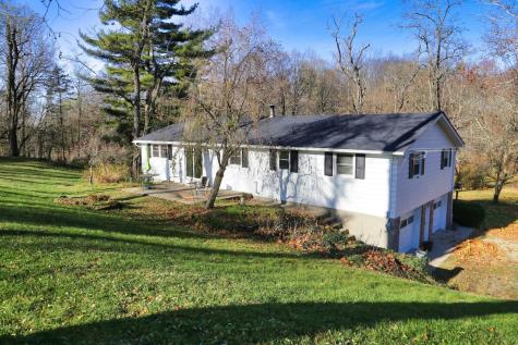 11810 Woodview Lane Fredericktown OH 43019