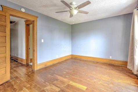 130 Mill Street Utica OH 43080