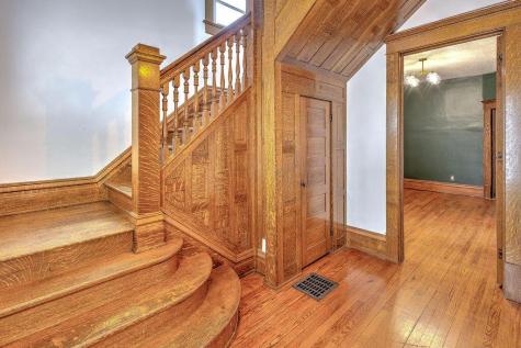 130 Mill Street Utica OH 43080