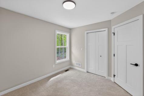 532 Floral Valley W Howard OH 43028