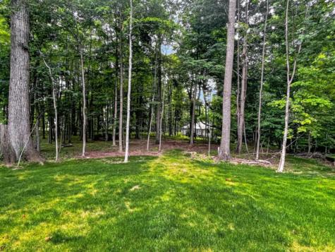 532 Floral Valley W Howard OH 43028