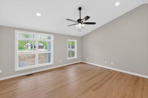 532 Floral Valley W Howard OH 43028