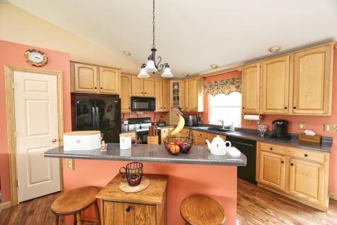 2568 Apple Valley Drive Howard OH 43028