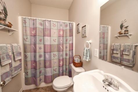 2568 Apple Valley Drive Howard OH 43028