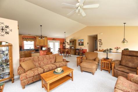 2568 Apple Valley Drive Howard OH 43028