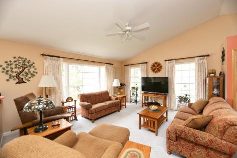 2568 Apple Valley Drive Howard OH 43028