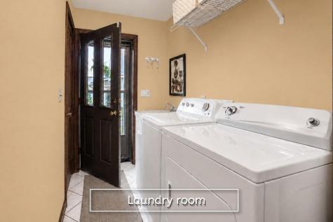 405 Lakeview Heights Drive Howard OH 43028