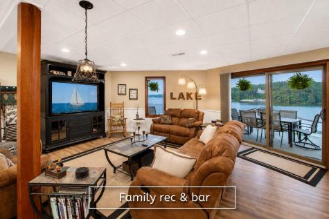 405 Lakeview Heights Drive Howard OH 43028