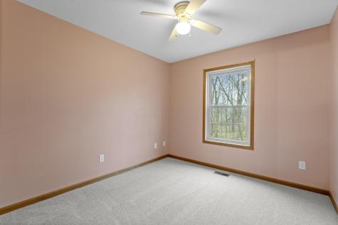 70 Queensway Court Howard OH 43028