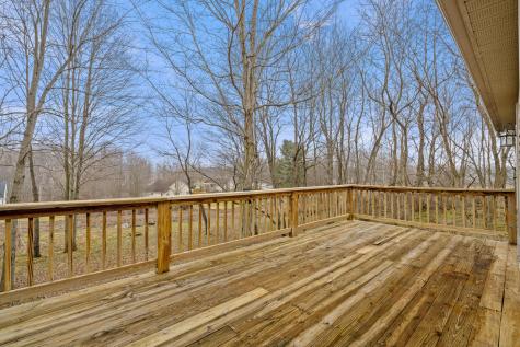 70 Queensway Court Howard OH 43028