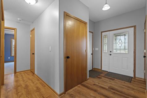 70 Queensway Court Howard OH 43028