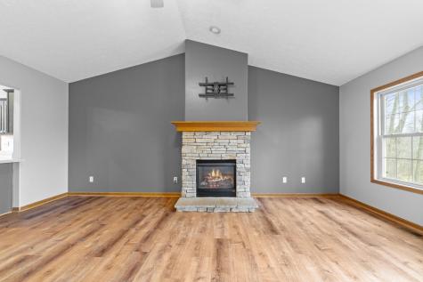 70 Queensway Court Howard OH 43028