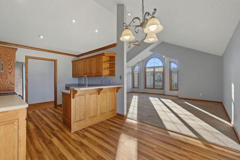 17 Waters Edge Drive Mount Vernon OH 43050